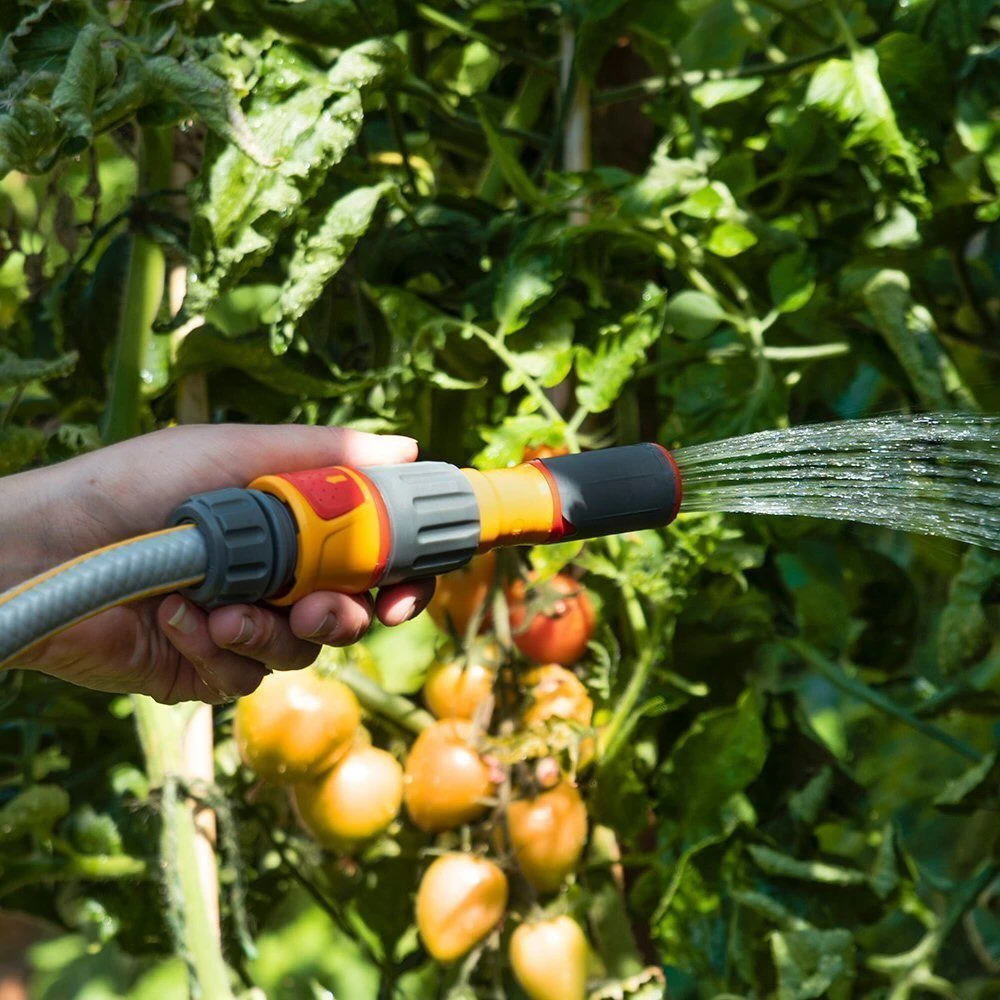 Hozelock 3-in1 Nozzle Plus & Aquastop 4 Hozelock 3-in1 Nozzle Plus & Aquastop - Image 2